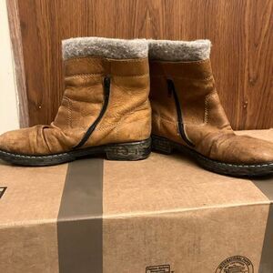 Rieker Women's Tan and Brown Boots